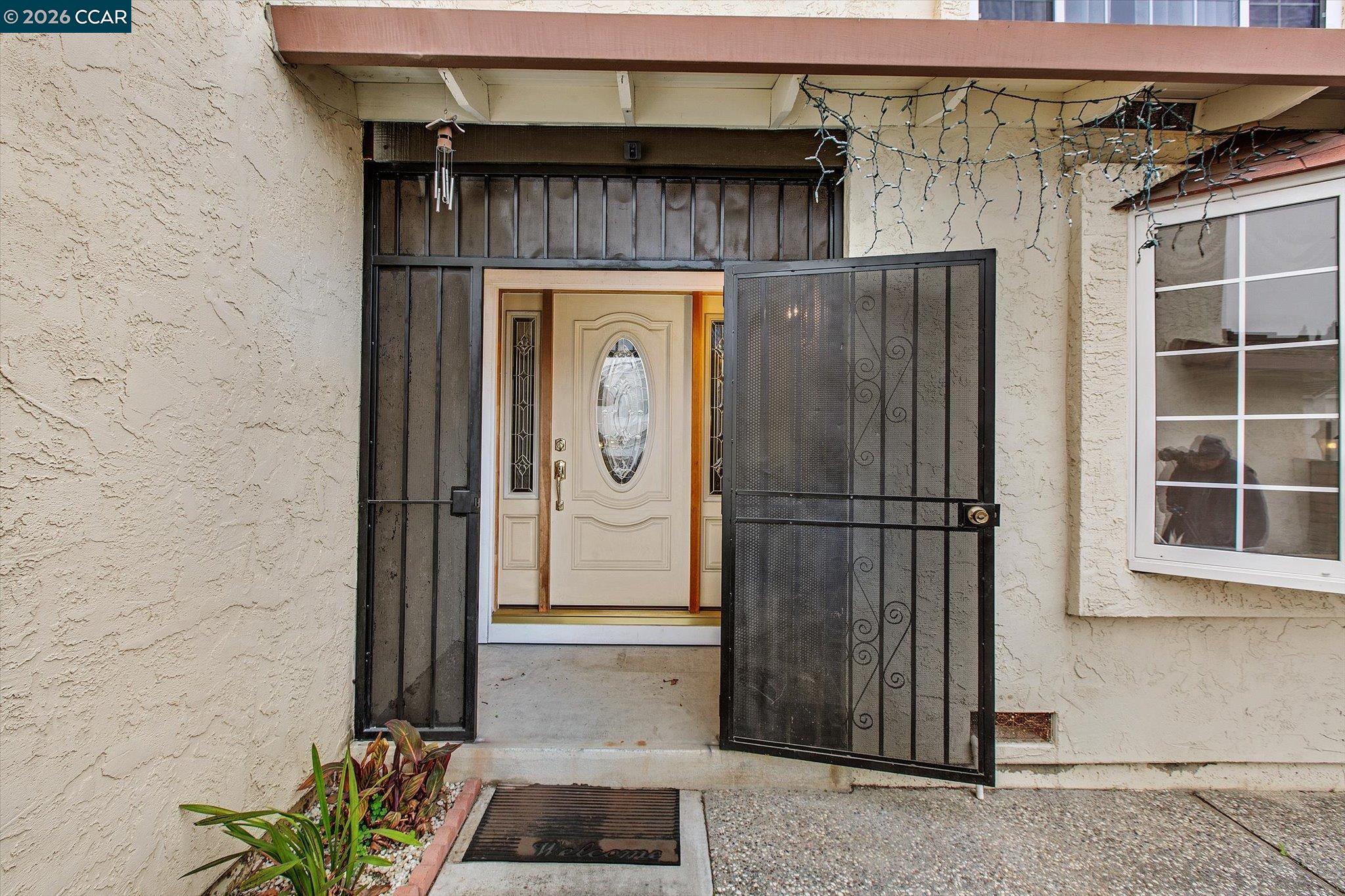 Detail Gallery Image 7 of 39 For 2127 Commodore Dr, San Jose,  CA 95133 - 4 Beds | 2/1 Baths