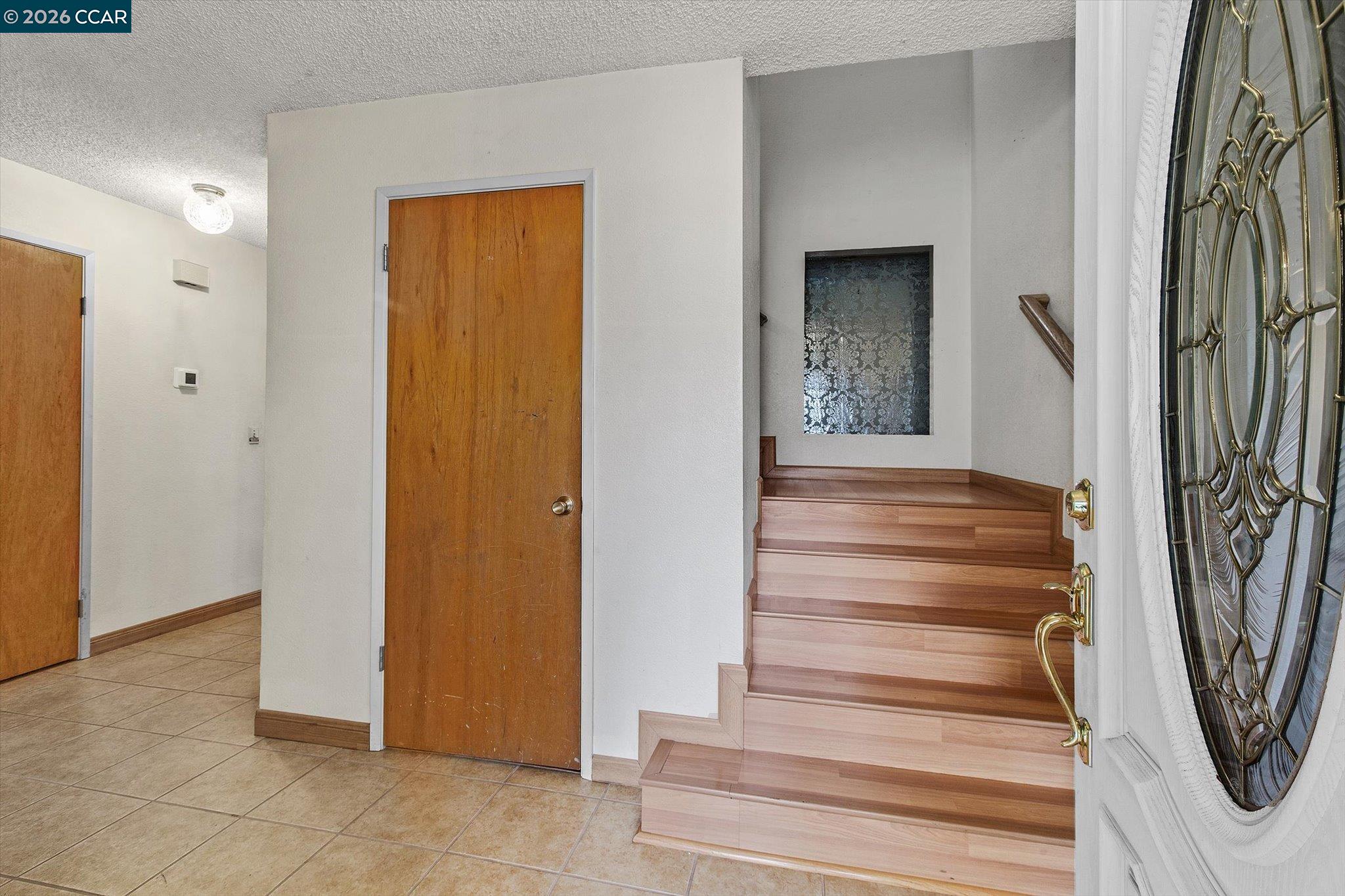 Detail Gallery Image 8 of 39 For 2127 Commodore Dr, San Jose,  CA 95133 - 4 Beds | 2/1 Baths