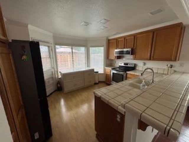 Detail Gallery Image 12 of 29 For 960 Buckskin Ter, Brentwood,  CA 94513 - 3 Beds | 2/1 Baths