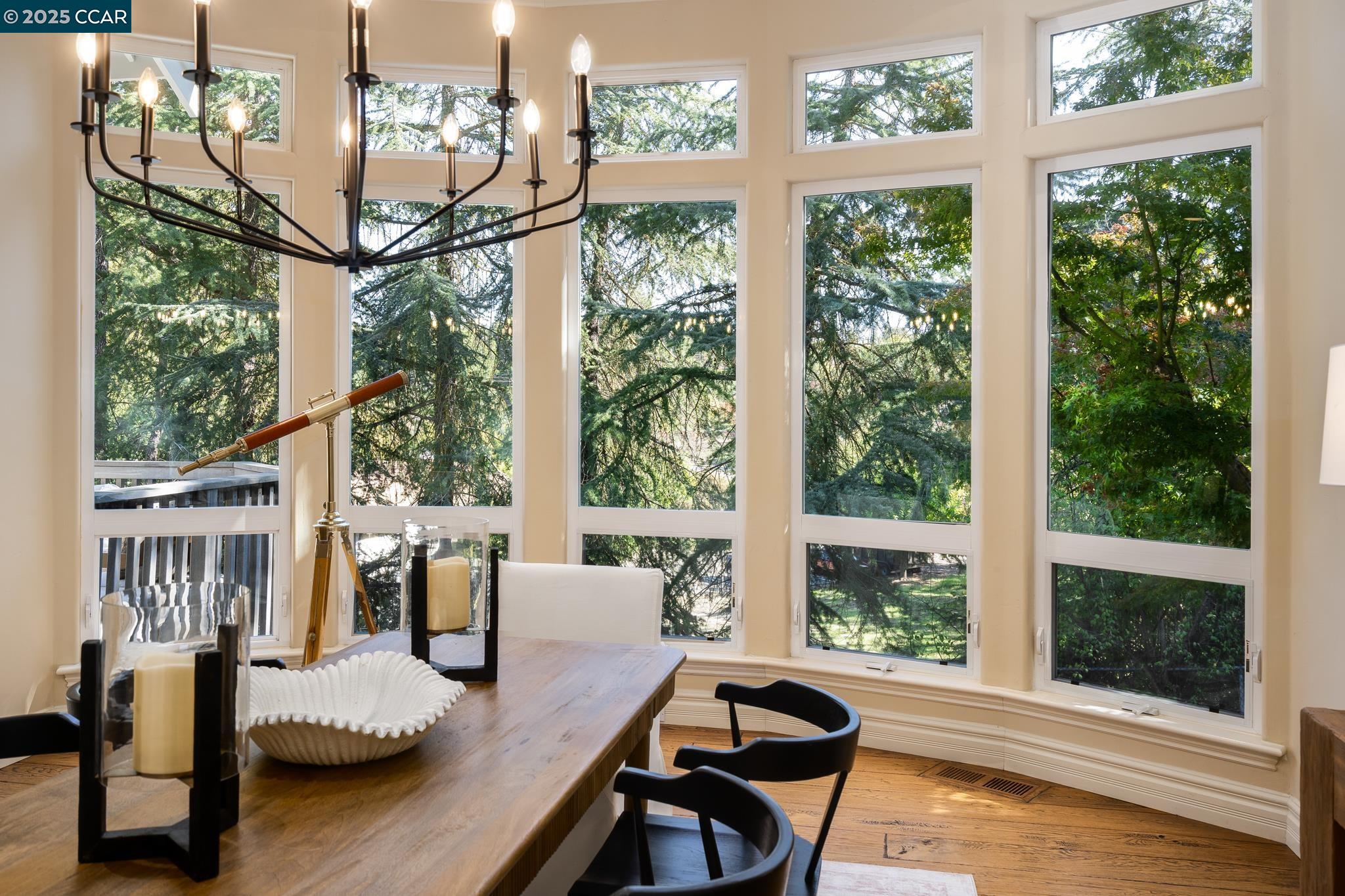 Detail Gallery Image 12 of 51 For 471 El Rio, Danville,  CA 94526 - 4 Beds | 2/1 Baths