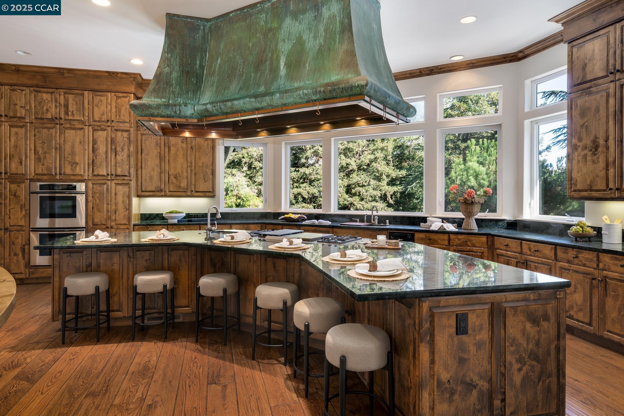 Detail Gallery Image 16 of 51 For 471 El Rio, Danville,  CA 94526 - 4 Beds | 2/1 Baths