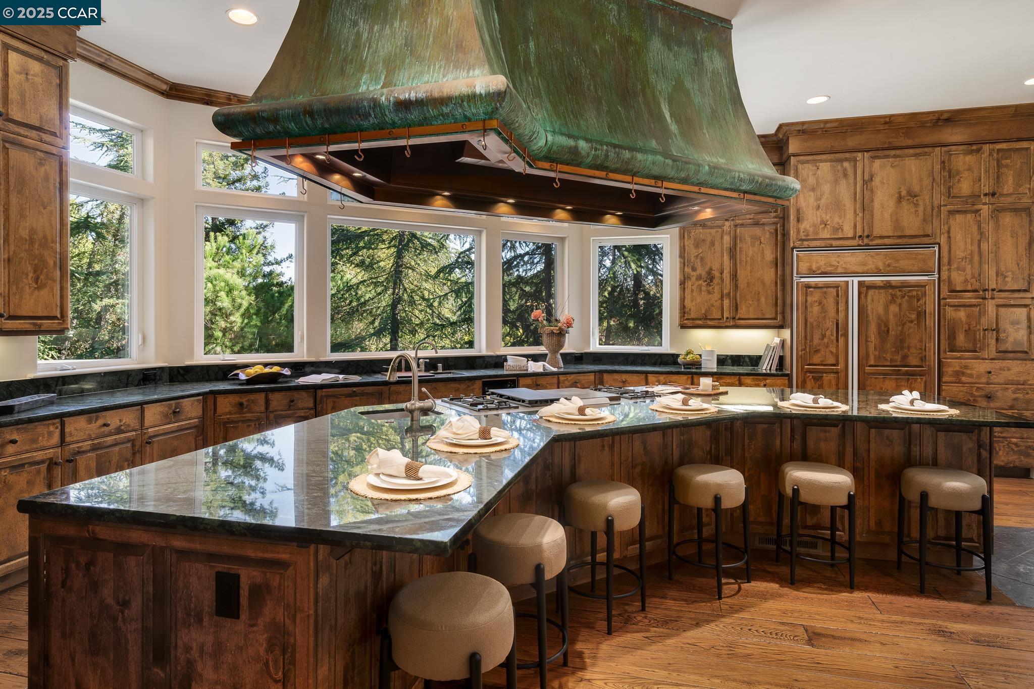 Detail Gallery Image 17 of 51 For 471 El Rio, Danville,  CA 94526 - 4 Beds | 2/1 Baths