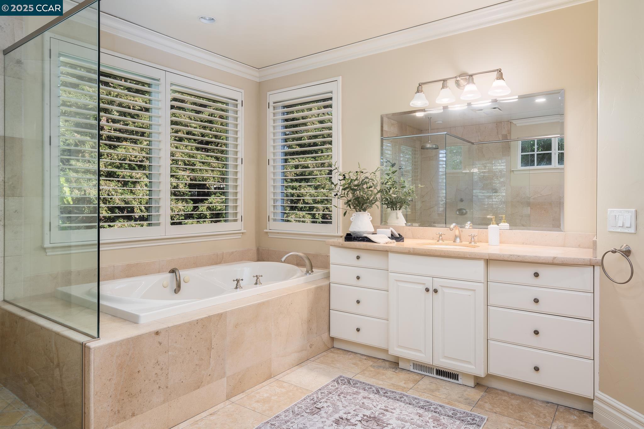 Detail Gallery Image 26 of 51 For 471 El Rio, Danville,  CA 94526 - 4 Beds | 2/1 Baths