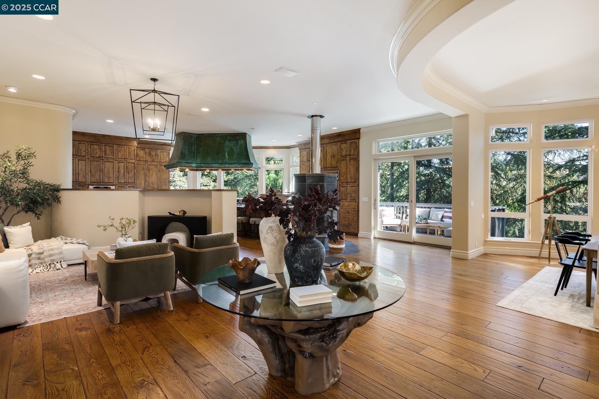 Detail Gallery Image 4 of 51 For 471 El Rio, Danville,  CA 94526 - 4 Beds | 2/1 Baths