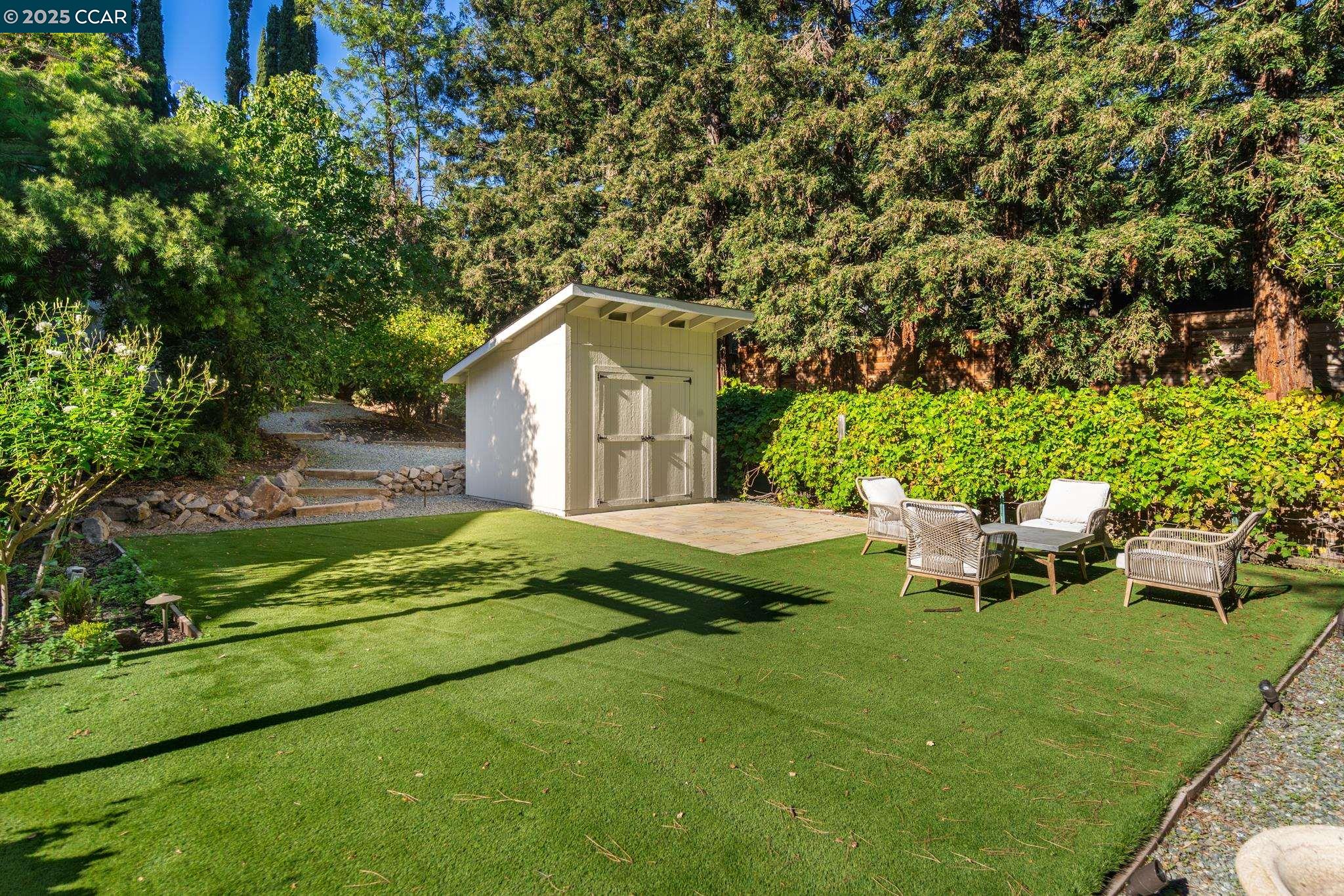 Detail Gallery Image 43 of 51 For 471 El Rio, Danville,  CA 94526 - 4 Beds | 2/1 Baths