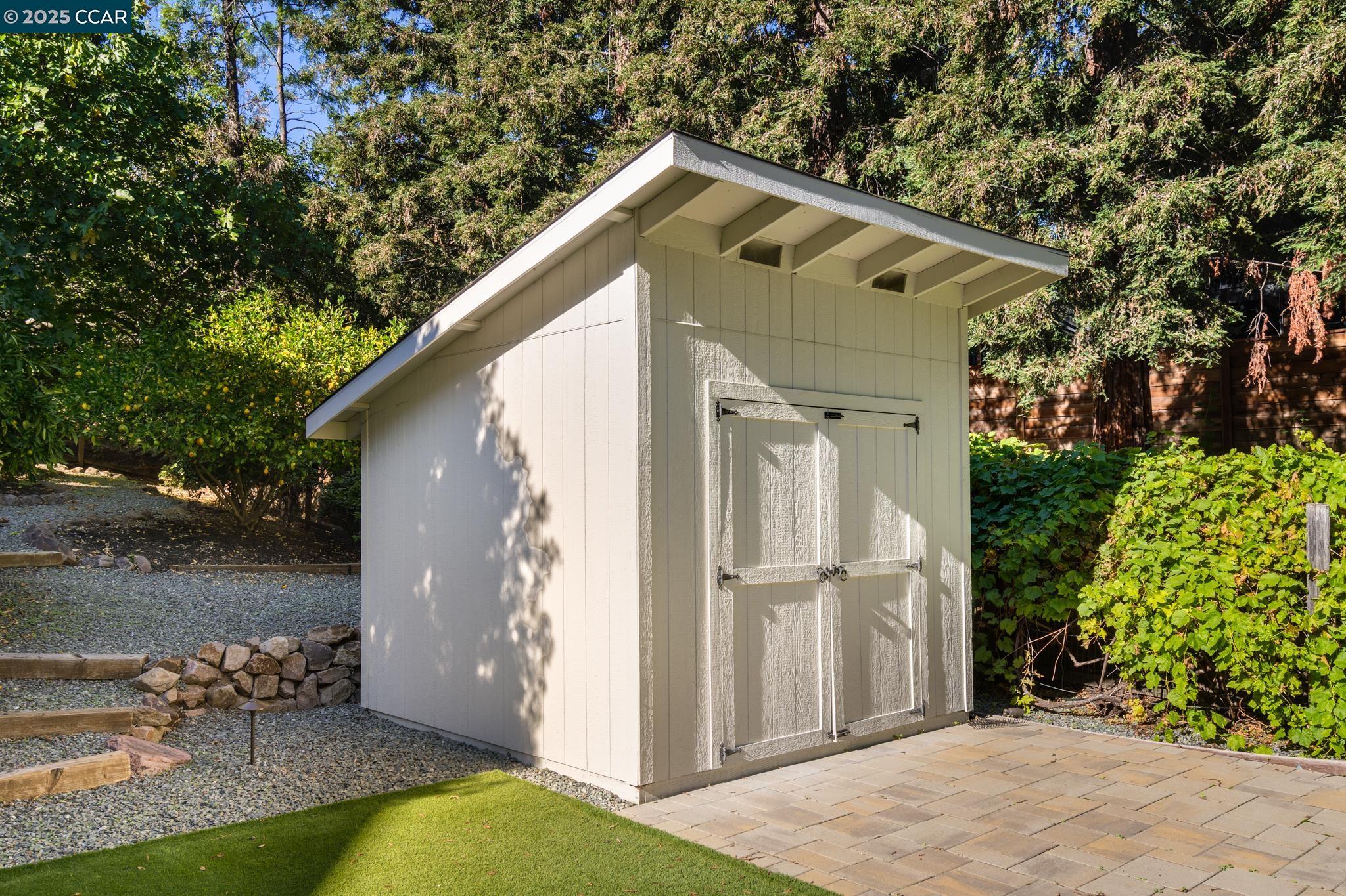 Detail Gallery Image 47 of 51 For 471 El Rio, Danville,  CA 94526 - 4 Beds | 2/1 Baths