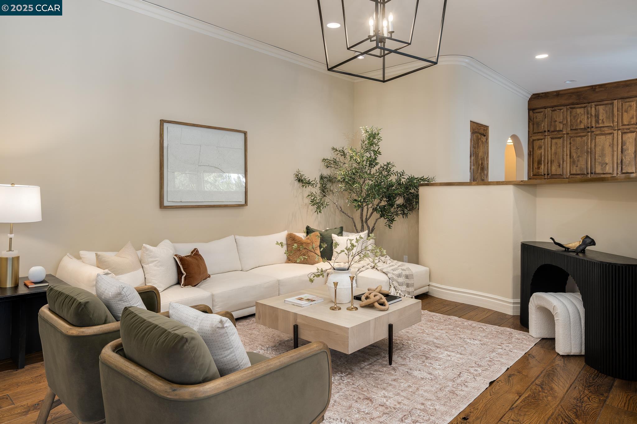 Detail Gallery Image 6 of 51 For 471 El Rio, Danville,  CA 94526 - 4 Beds | 2/1 Baths