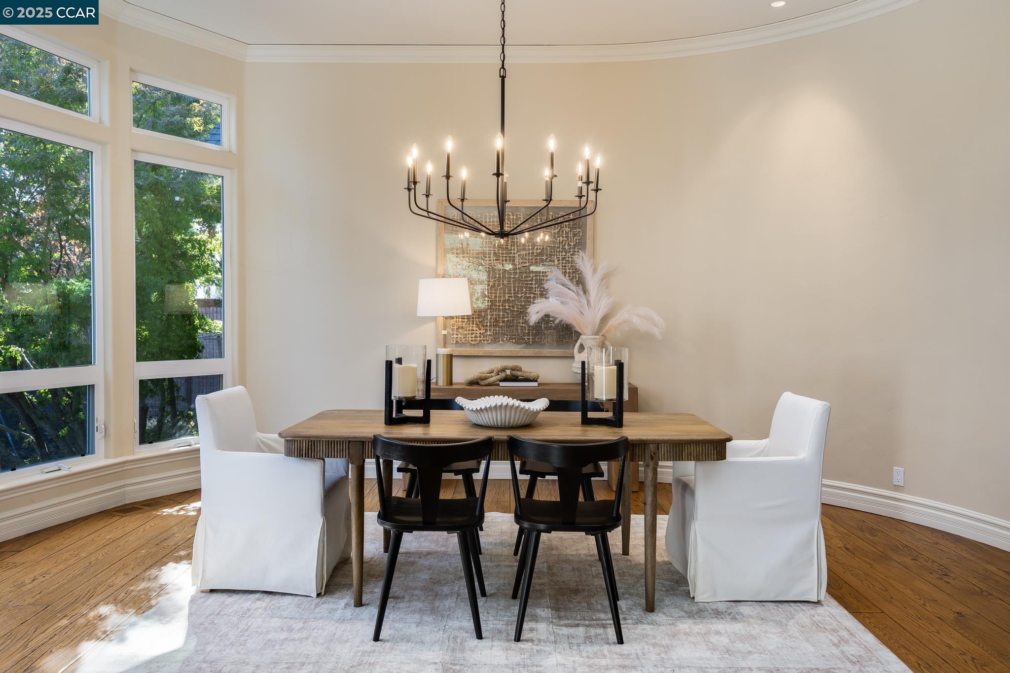 Detail Gallery Image 10 of 51 For 471 El Rio, Danville,  CA 94526 - 4 Beds | 2/1 Baths