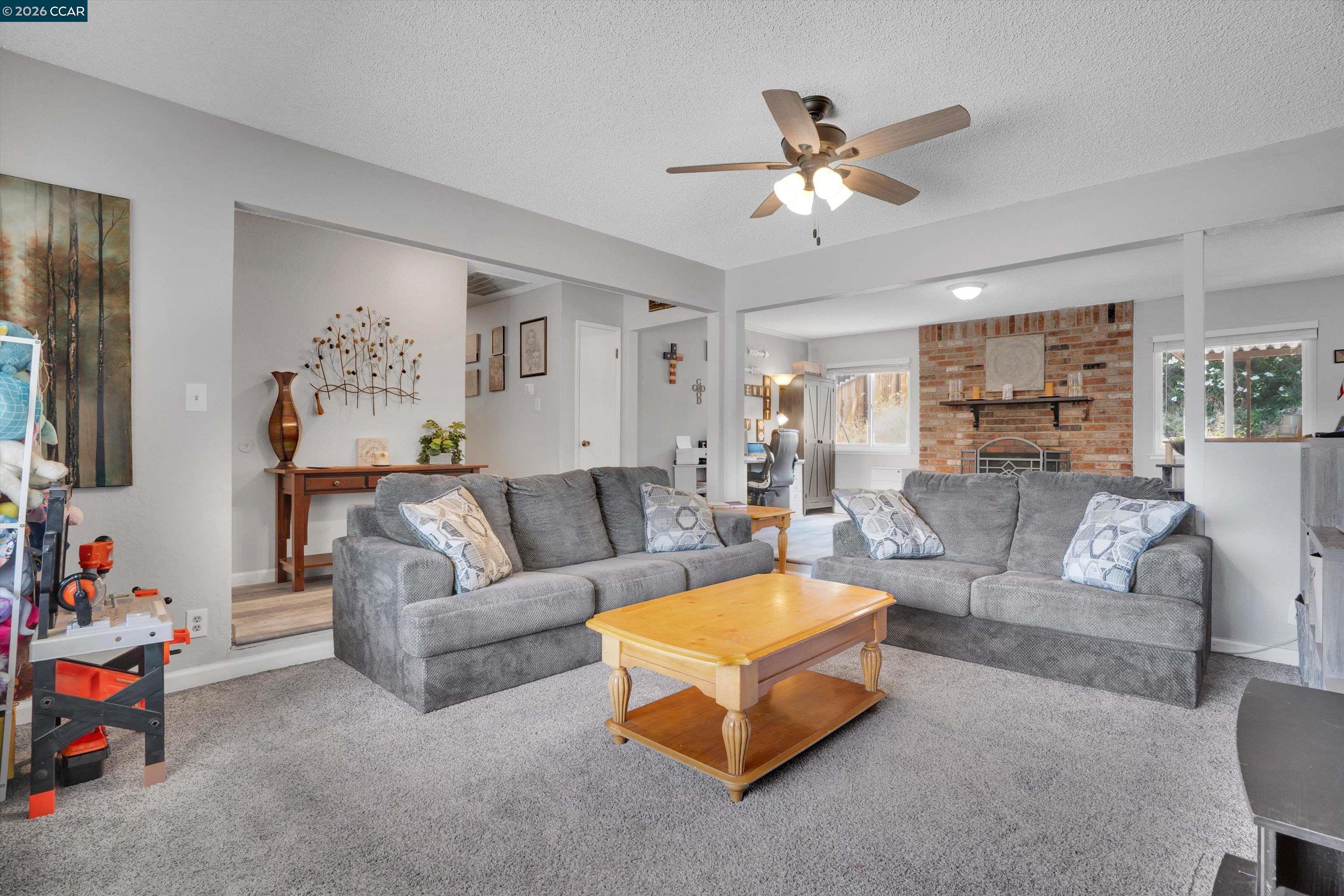 Detail Gallery Image 7 of 27 For 4175 Stephanie Way, Pittsburg,  CA 94565 - 3 Beds | 2 Baths