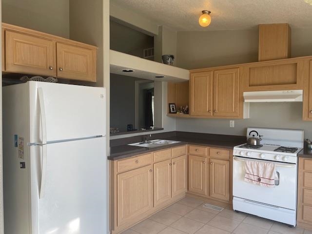 Detail Gallery Image 7 of 34 For 14138 Park Ave, Jamestown,  CA 95327 - 3 Beds | 2 Baths