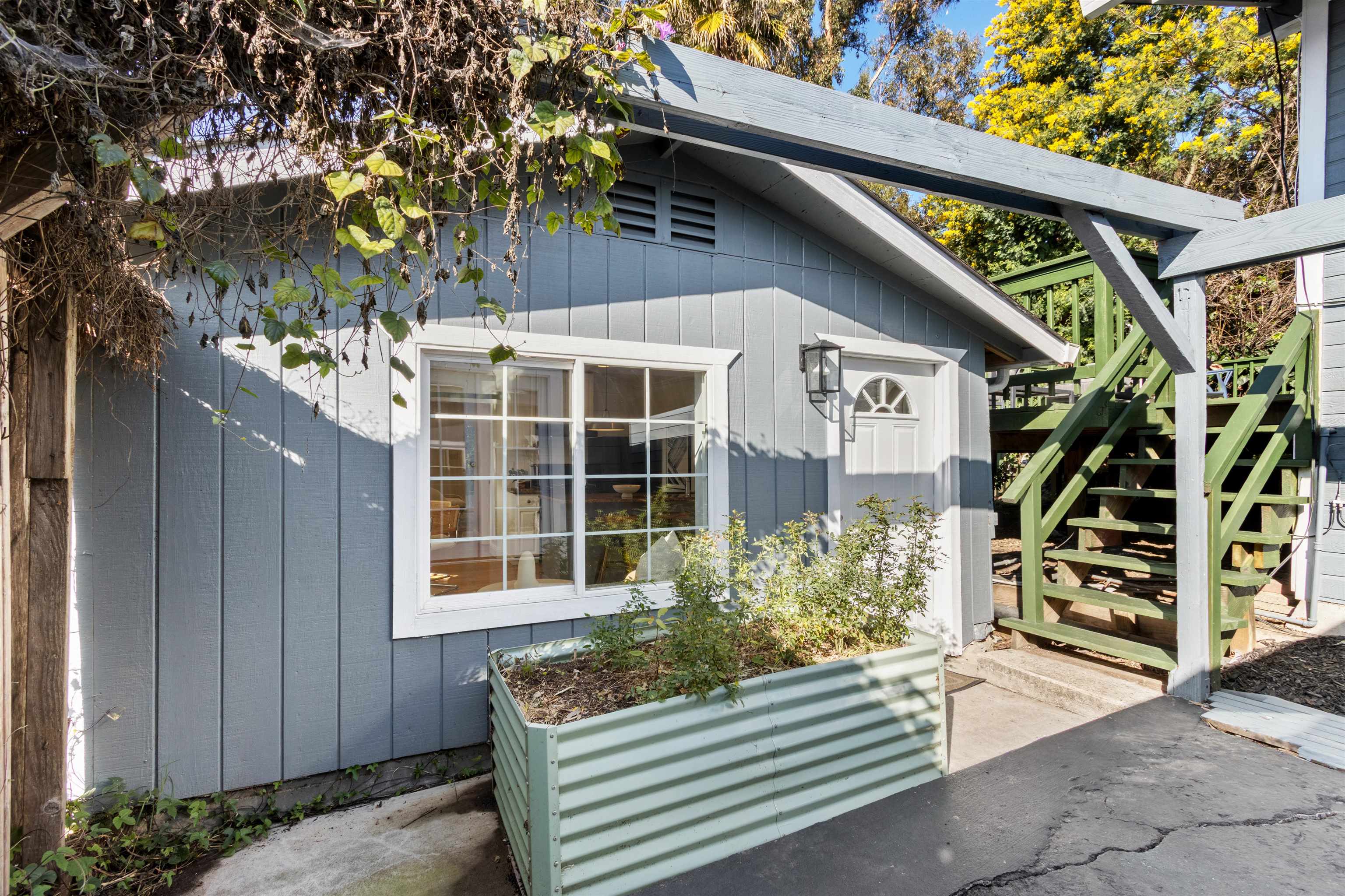 Detail Gallery Image 38 of 45 For 2929 82nd Ave, Oakland,  CA 94605 - 4 Beds | 3 Baths