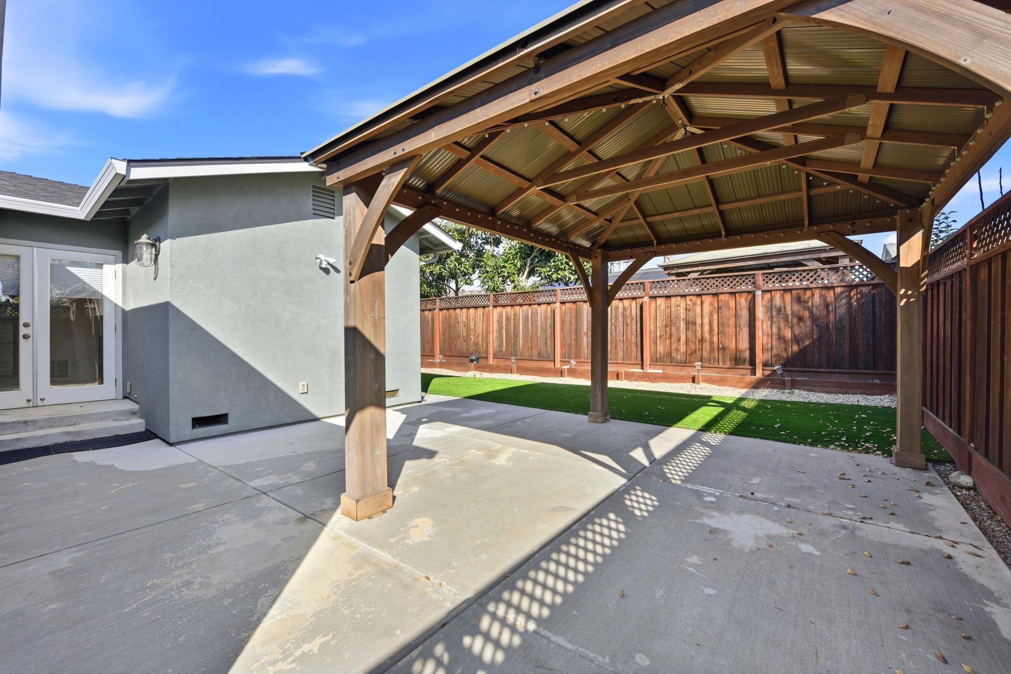 Detail Gallery Image 33 of 39 For 37164 Saint Christopher St, Newark,  CA 94560 - 5 Beds | 3 Baths